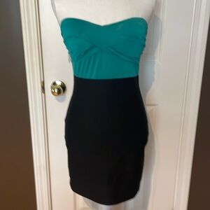 Body Central Ladies Green/Black Strapless Dress